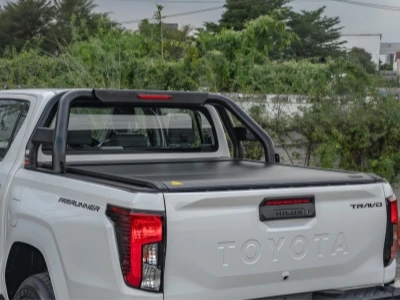 KSCPRO ruloovalmidus 2026. aasta Toyota Hilux Travo jaoks.